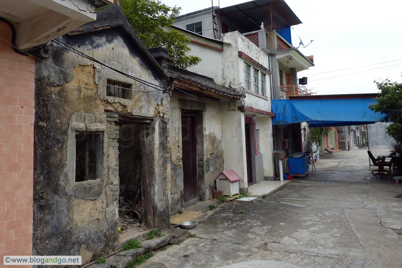 Luk Keng Village Derelict